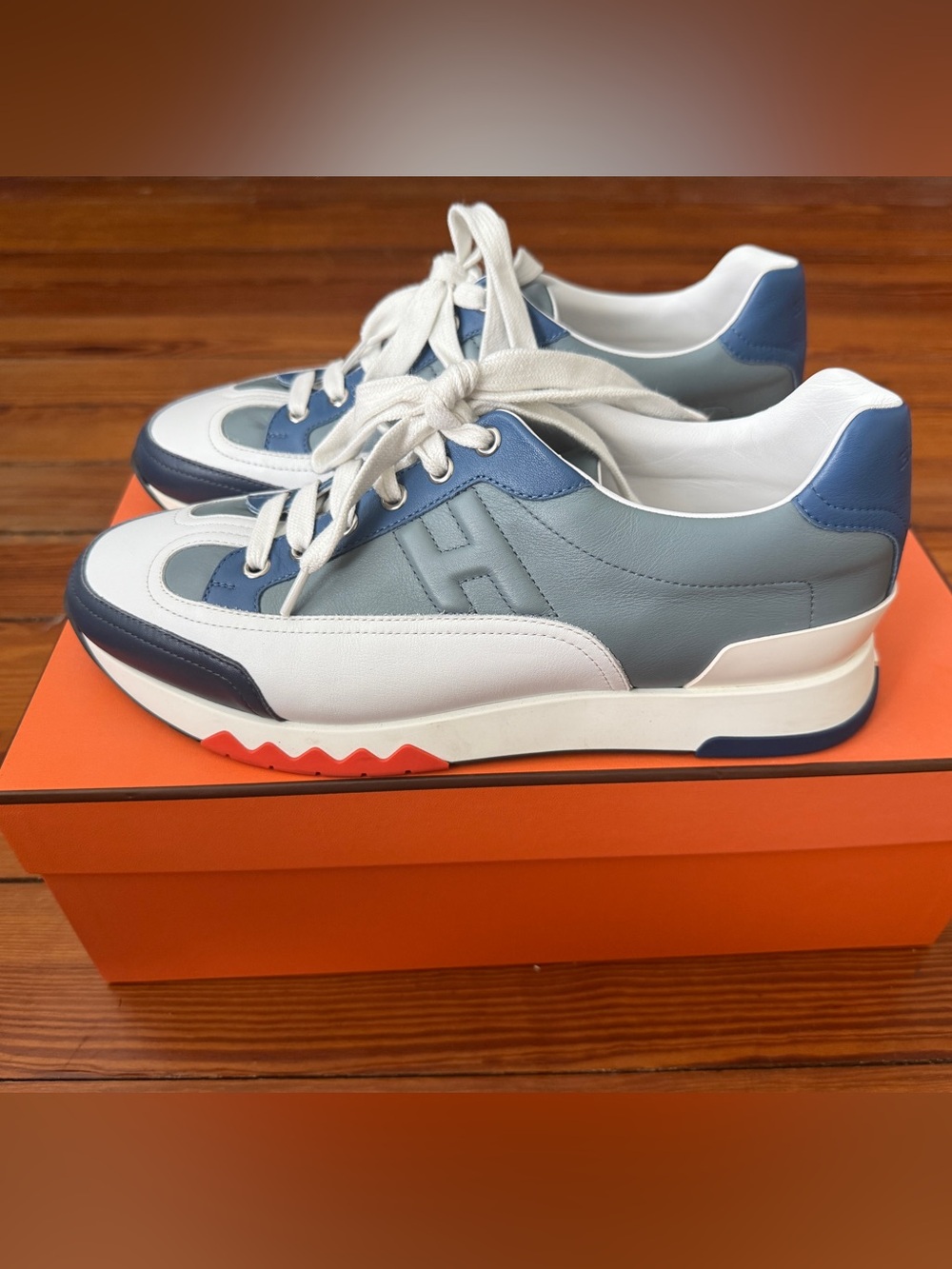 Hermès Men’s Trail Sneaker Size 41 Blue White Grey Leather